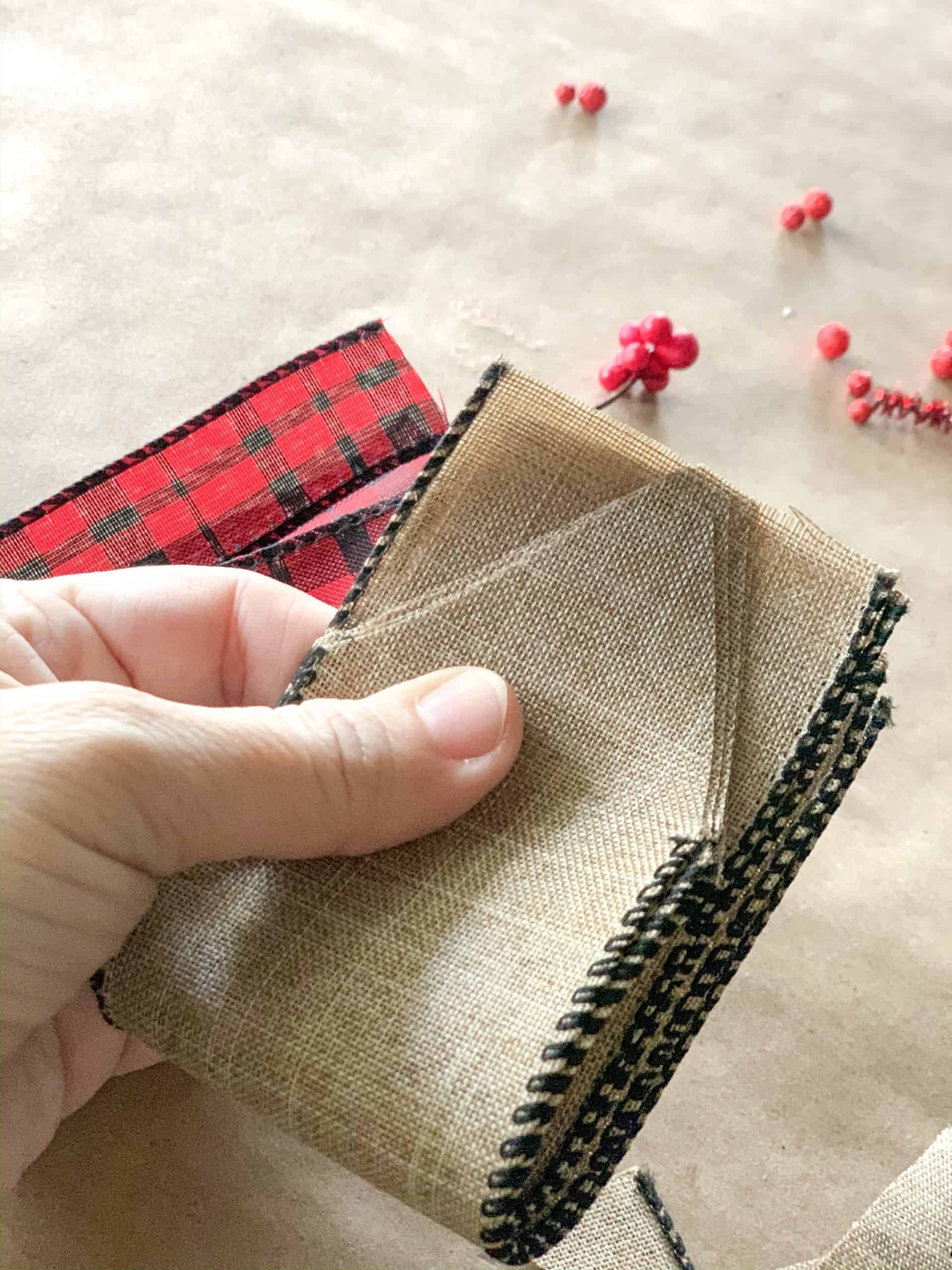 Cut matching ends on ribbon