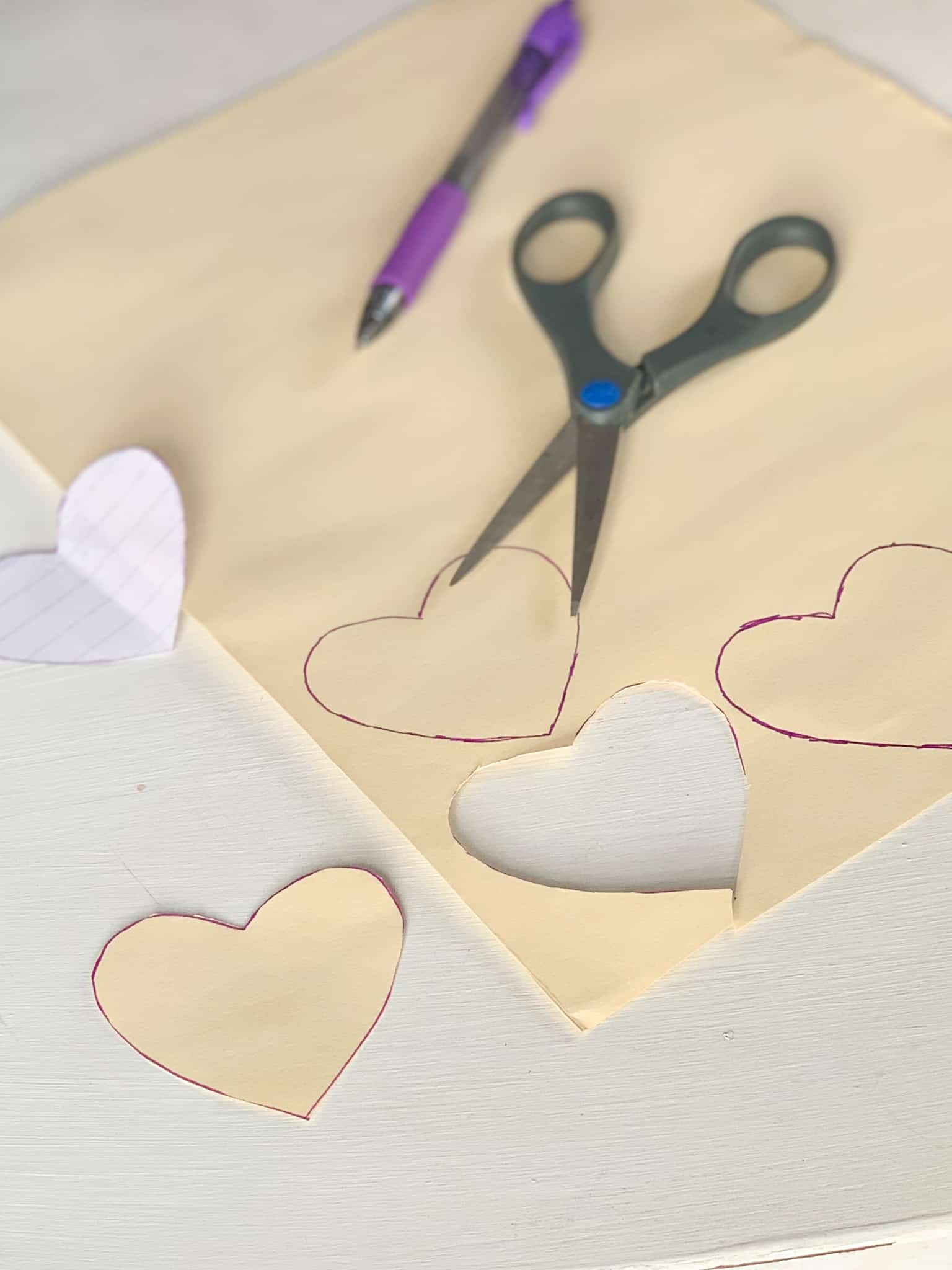 Peach Heart Shape Restoring Ancient Ways Of Scissors Yarn - Temu