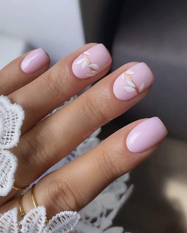 pink nails