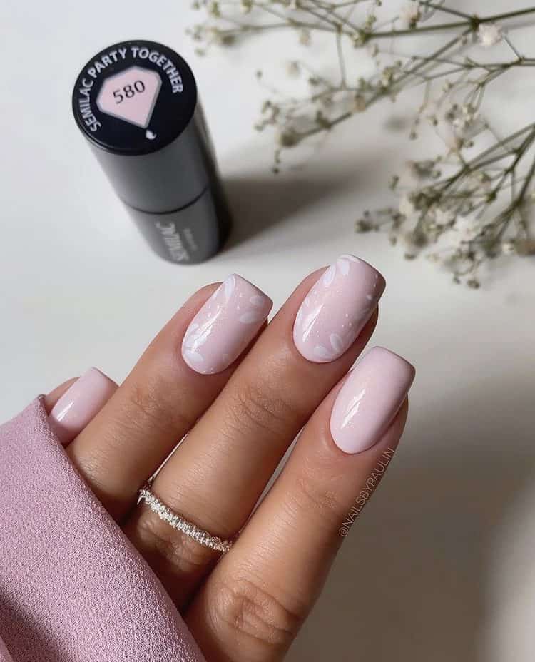 pink nails