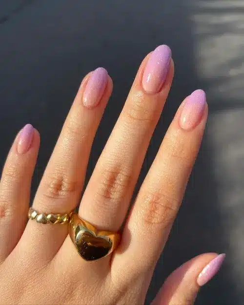 pink nails