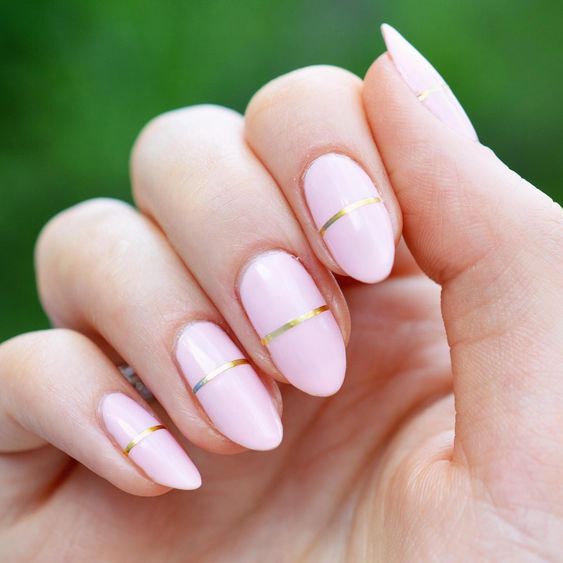pink nails