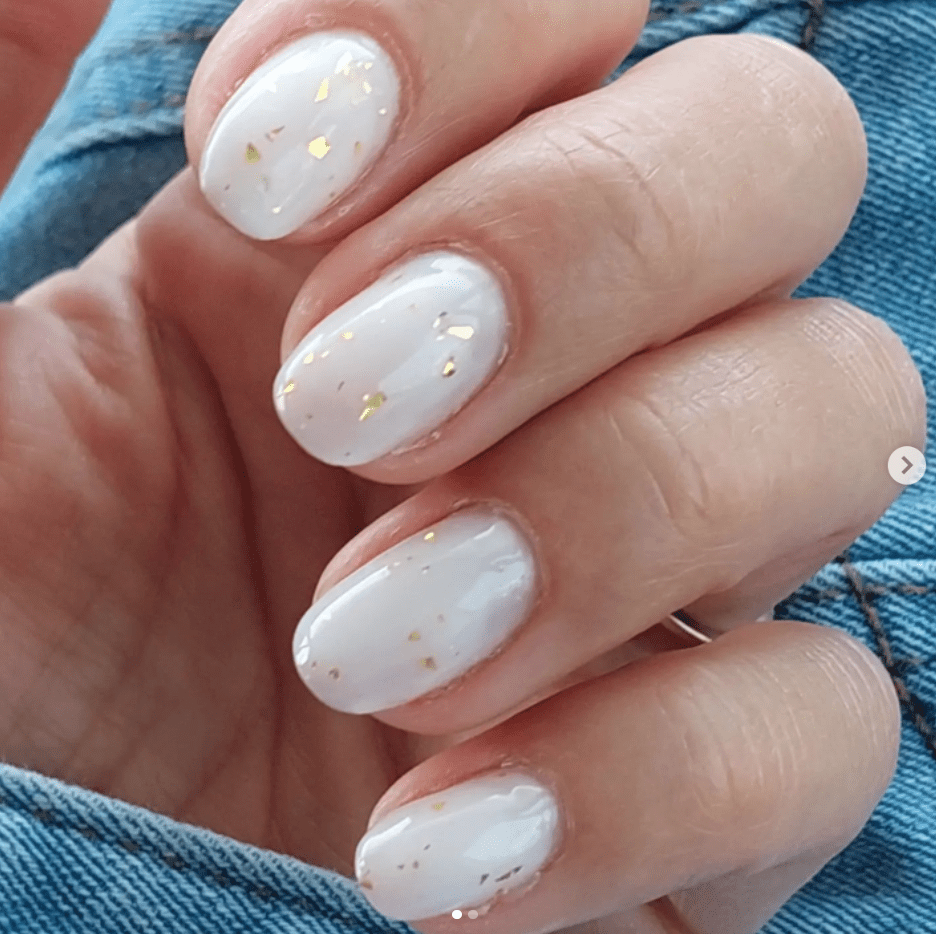 white nails designs