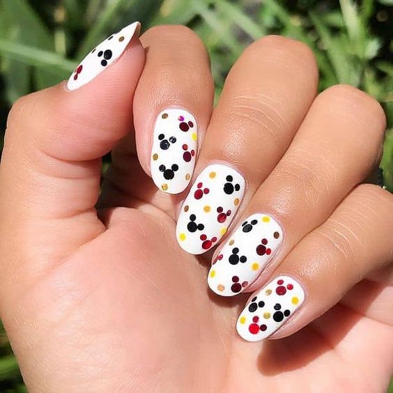 disney nails 