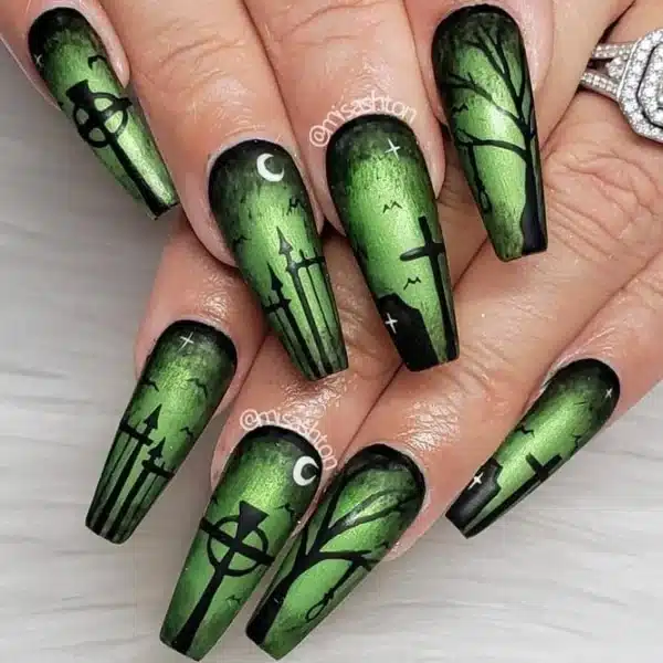 green graveyard halloween dip nail ideas