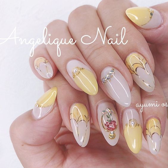 bella nails
