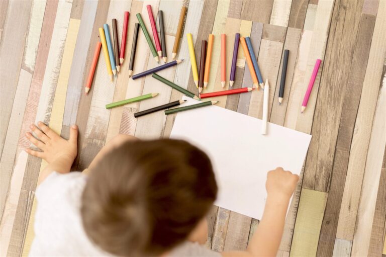 Kids printable activities - child coloring printed pages with crayons